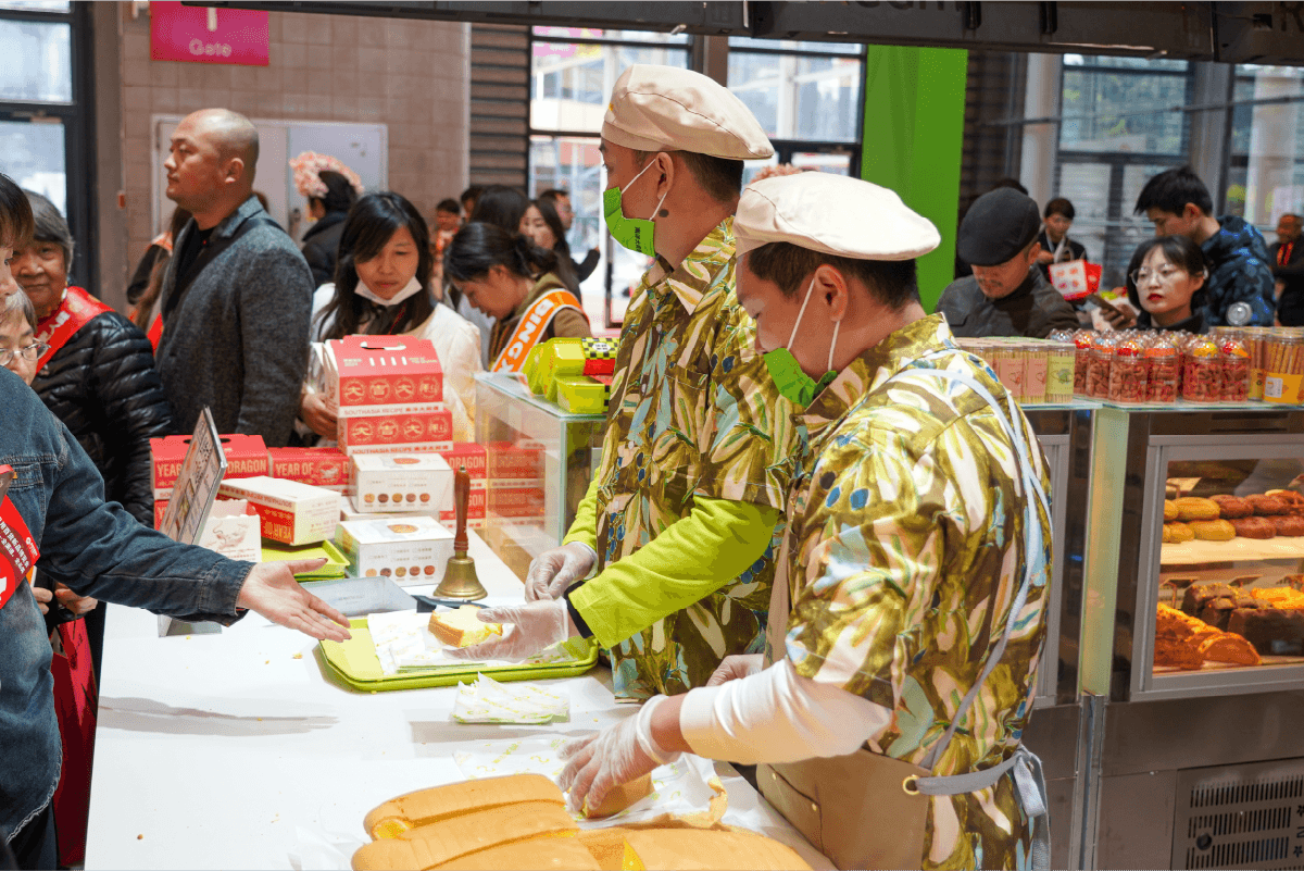 Tari bersama dengan kue: eksperimen pemuda non-genetik(图1) Tari bersama dengan kue: eksperimen pemuda non-genetik(图1)
