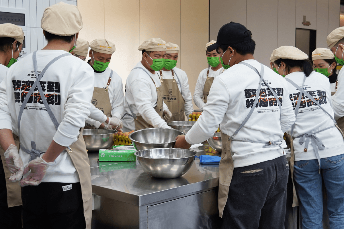 Pembawa manis integrasi budaya: Narasi lokalkanisasi Nanyangdashifu di Indonesia(图1) Pembawa manis integrasi budaya: Narasi lokalkanisasi Nanyangdashifu di Indonesia(图1)