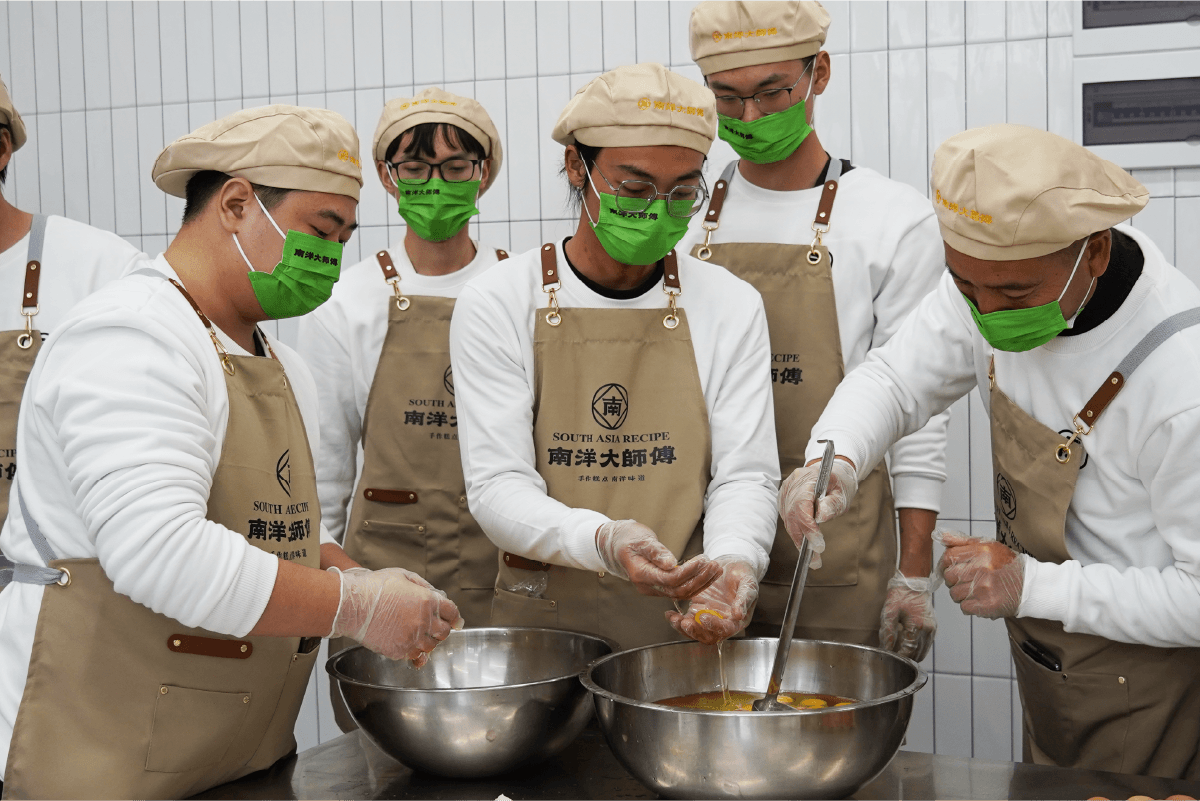 Keahlian Menjelajahi Khatulistiwa: Inovasi Rasa Indonesia Guru Selatan(图1)